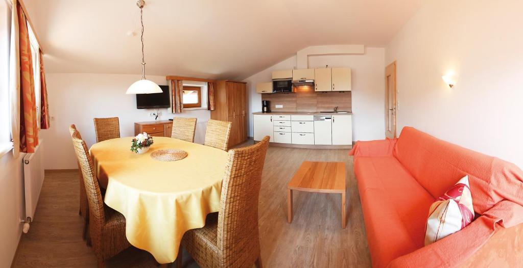 Apart Andrea Uderns Room photo